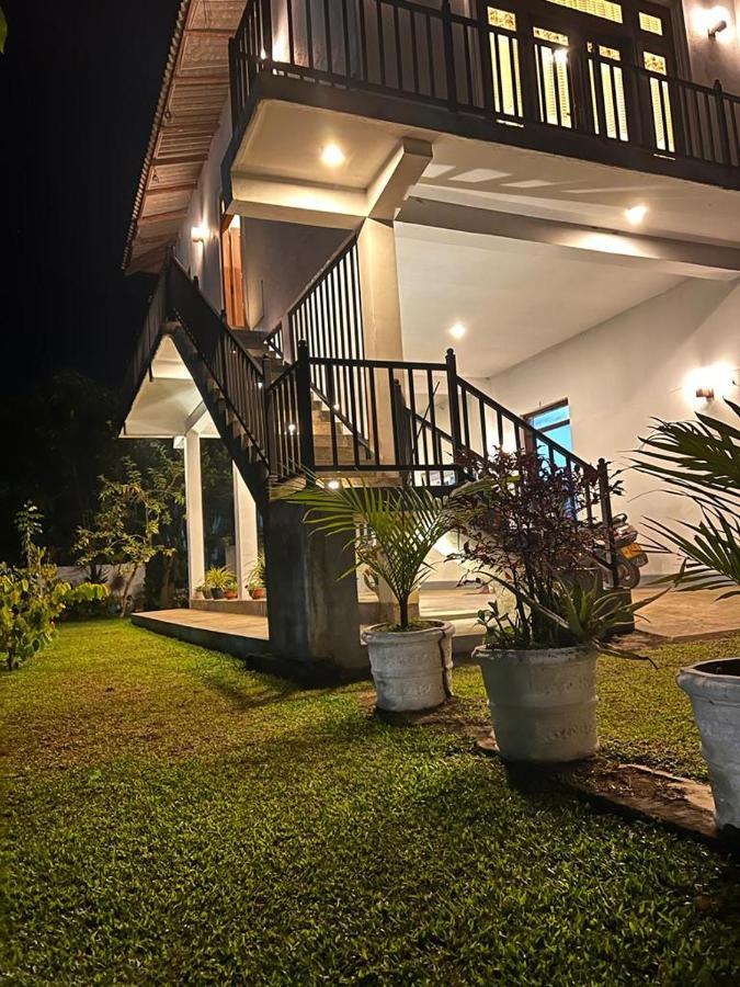 Theon Resort อนุราธปุระ ภายนอก รูปภาพ